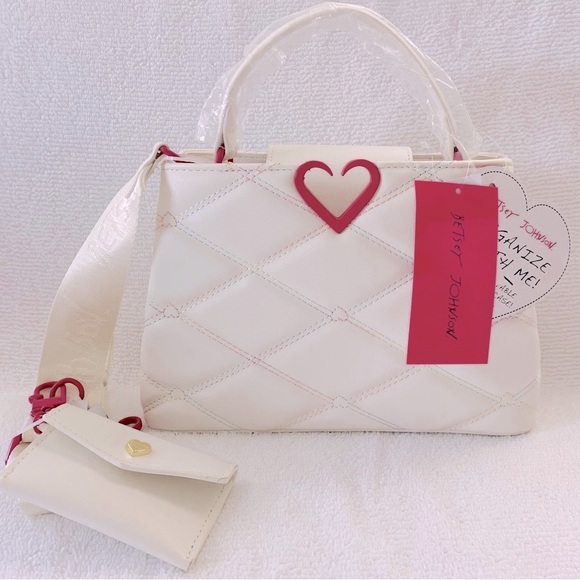 Betsey Johnson XO Double Compartment Hattie Small Satchel / Crossbody - Picture 14 of 14